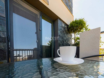 Apartament cu 2 camere *55mp* în Tătărași *priveliște panoramică*