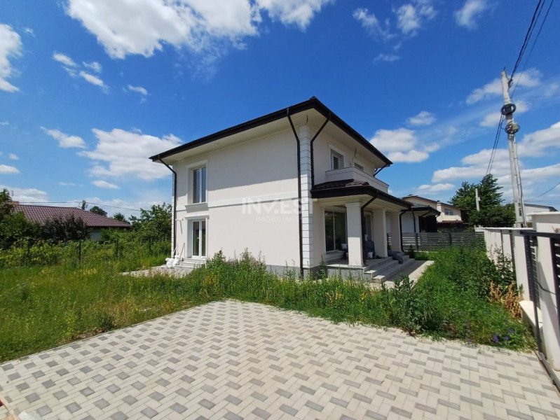 CASA DE VANZARE , FINALIZATA , 900m de  Family Market MIROSLAVA