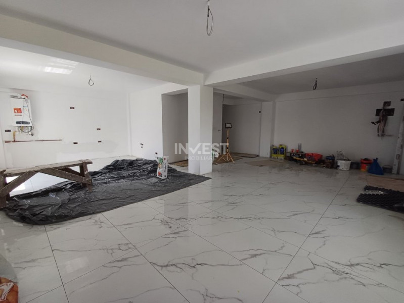 CASA DE VANZARE , FINALIZATA , 900m de  Family Market MIROSLAVA