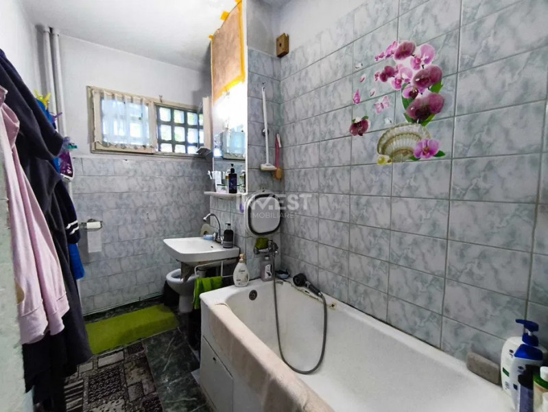Apartament 2 camere-etaj 1-bloc fara risc-Podu Ros