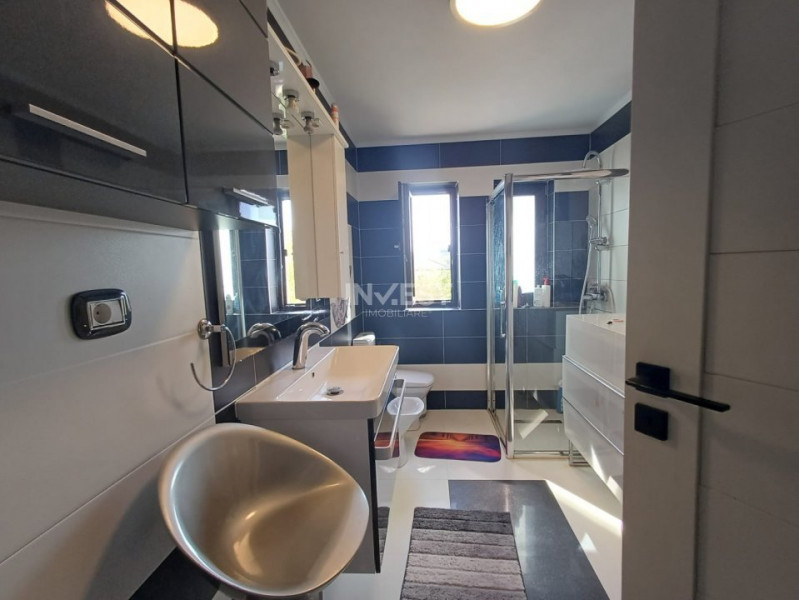 VILA CU 5 CAMERE, 150 MP UTILI, BECI, GARAJ, 717 MP TEREN, VISAN-BUCIUM