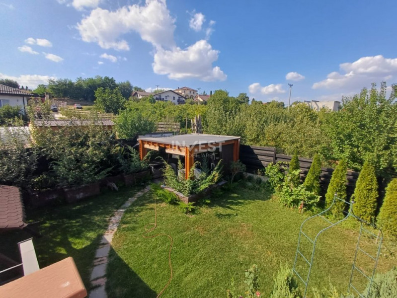 VILA CU 5 CAMERE, 150 MP UTILI, BECI, GARAJ, 717 MP TEREN, VISAN-BUCIUM