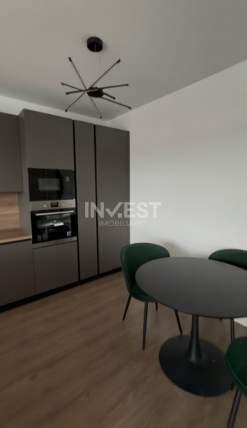 INCHIRIERE-APARTAMENT 3 CAMERE-DUPLEX-SILK DISTRICT