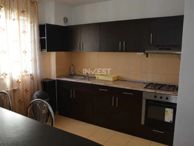 Apartament 3 camere -etaj intermediar- Tatarasi