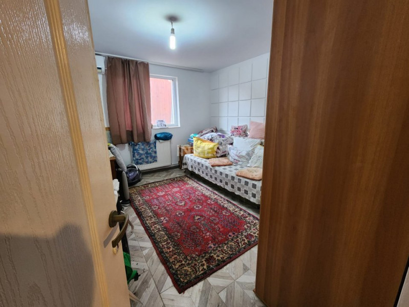 CASA CU 3 CAMERE , STRADA VECHE-NICOLINA , POSIBILITATE SCHIMB CU APARTAMENT