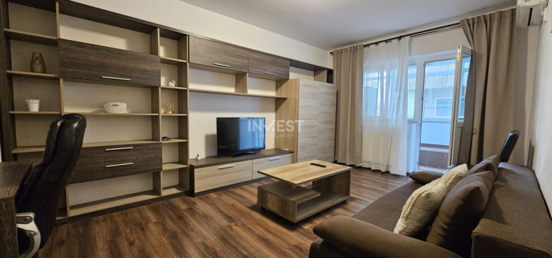 CENTRU CIVIC- apartament cu 2cam, etajul 1