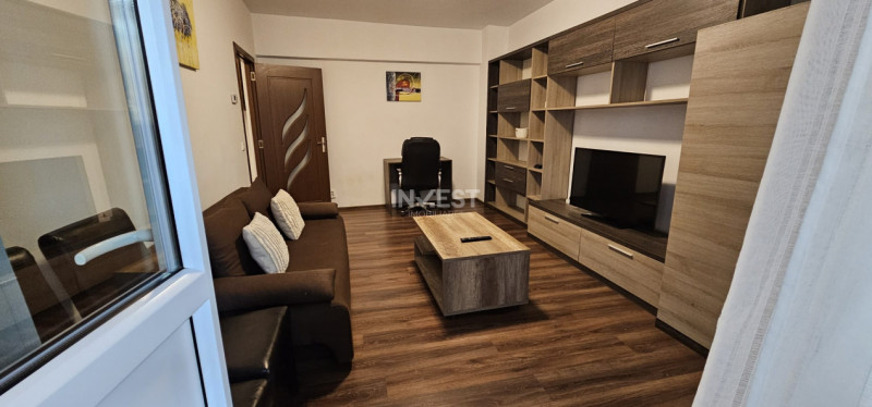 CENTRU CIVIC- apartament cu 2cam, etajul 1