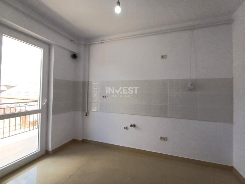 MUTARE IMEDIATA! 1 CAMERA DECOMANDAT