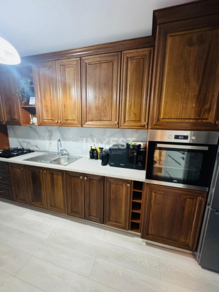 1 CAMERA 350 EURO POPAS PACURARI BLOC NOU