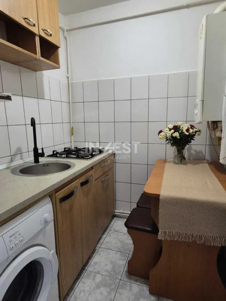 INCHIRIERE-APARTAMENT 3 CAMERE-TATARASI