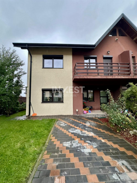 DUPLEX 4 CAMERE, 2 BAI SI POD GENEROS , VALEA ADANCA-FUNDATIA OMENIA