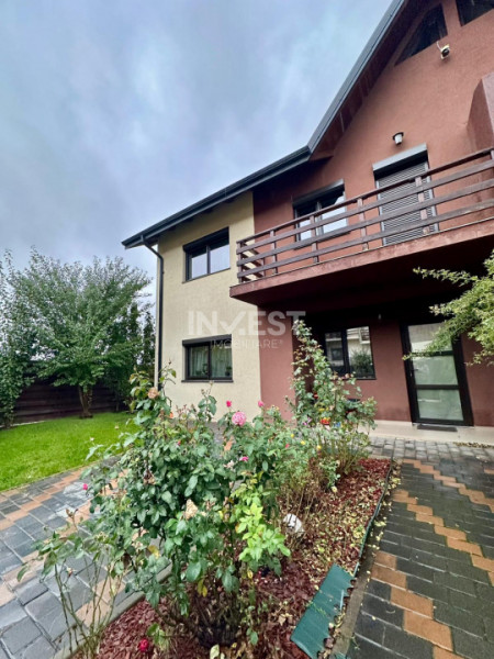 DUPLEX 4 CAMERE, 2 BAI SI POD GENEROS , VALEA ADANCA-FUNDATIA OMENIA