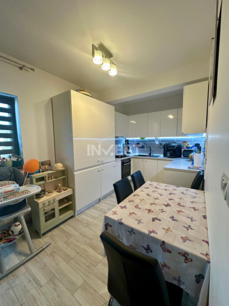 DUPLEX 4 CAMERE, 2 BAI SI POD GENEROS , VALEA ADANCA-FUNDATIA OMENIA