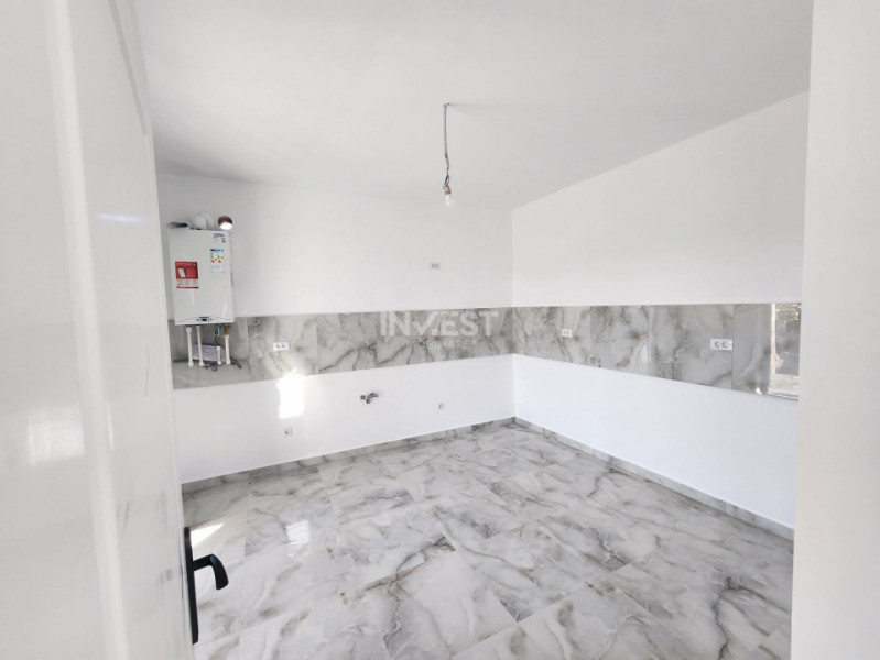 CASA INDIVIDUALA, 3 CAMERE, 550 MP TEREN, CIURBESTI