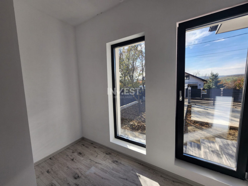 CASA INDIVIDUALA, 3 CAMERE, 550 MP TEREN, CIURBESTI