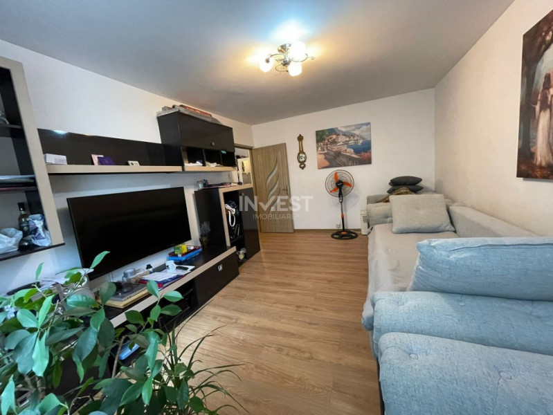 Apartament de vanzare, 3 camere, Etajul 1, zona Canta - Profi, Iasi