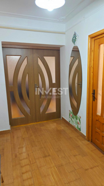 INCHIRIERE-APARTAMENT 3 CAMERE-ZONA ARCU