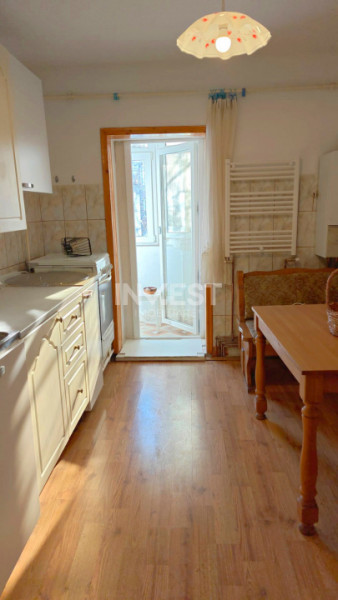 INCHIRIERE-APARTAMENT 3 CAMERE-ZONA ARCU