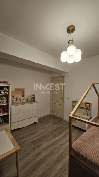 AP. DEOSEBIT 3 CAMERE 2 BAI 77MP+LOC PARCARE+BOXA POPAS PACURARI