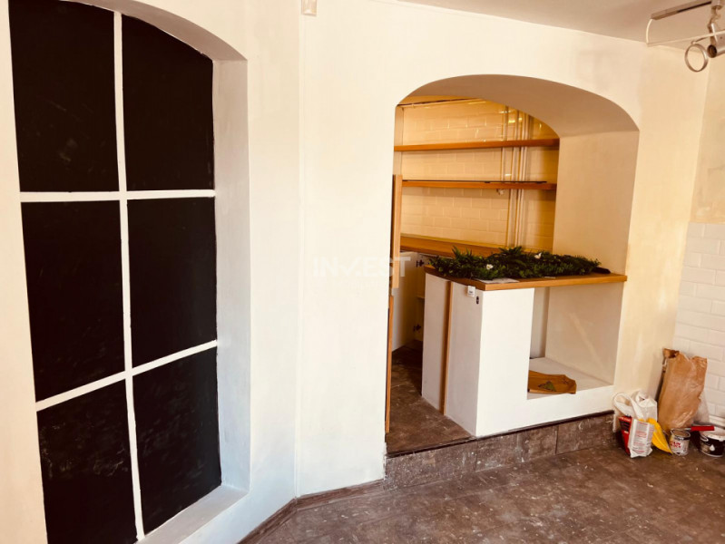 INCHIRIERE-SPATIU COMERCIAL-CENTRU