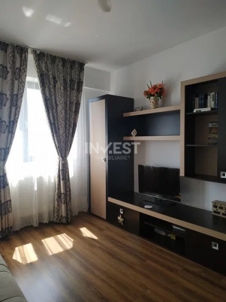 Apartament 2 cam. decomandat, et. 2, Str. Principala, CUG