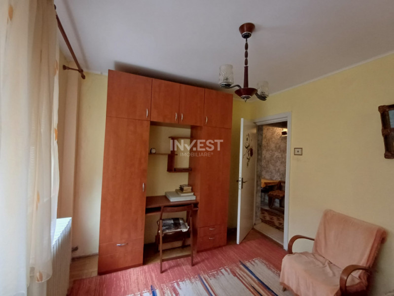 Apartament 3 camere- etaj intermediar- Tatarasi