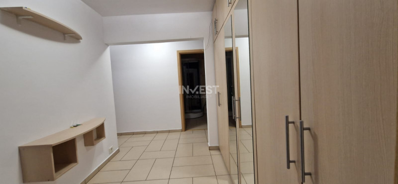 Apartament 4 camere-Podu Ros-Palas-91 mp