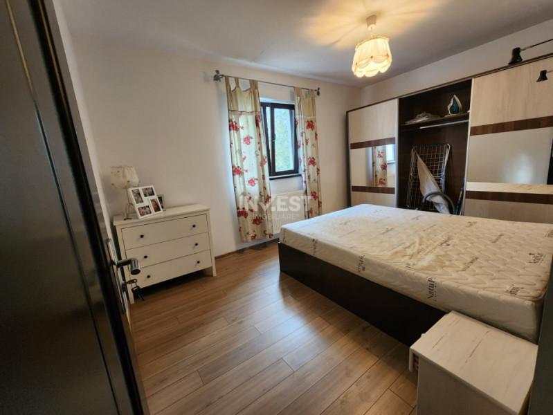 Casa 3 camere, 383mp teren, partial mobilata, utilata. Lunca Cetatuii-Astoria