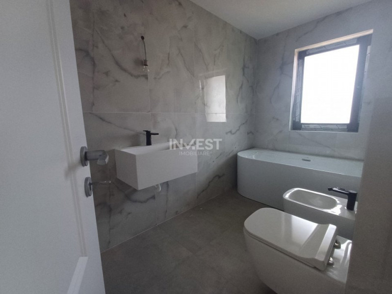 Casa individuala, constructie premium, 4camere, 2 bai, 400 mp teren, MIROSLAVA