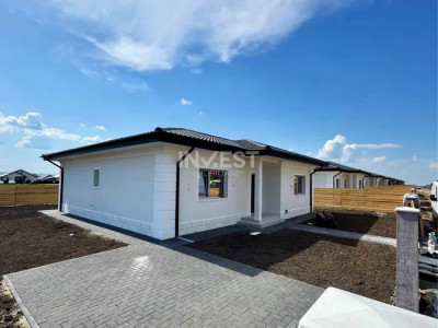 Casa cu 4 camere , Valea Ursului-Vorovesti , pozitie buna