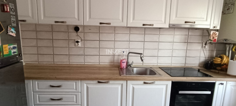 CASA VALEA LUPULUI,3 CAMERE, 2 BAI, VALEA LUPULUI-500 M MALL MOLDOVA