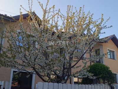 CASA CU 3 CAMERE, 2 bai  , VALEA LUPULUI-MALL MOLDOVA