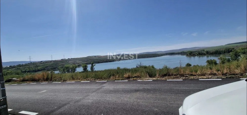 Casa cu 4 camere , priveliste panoramica Ciurbesti