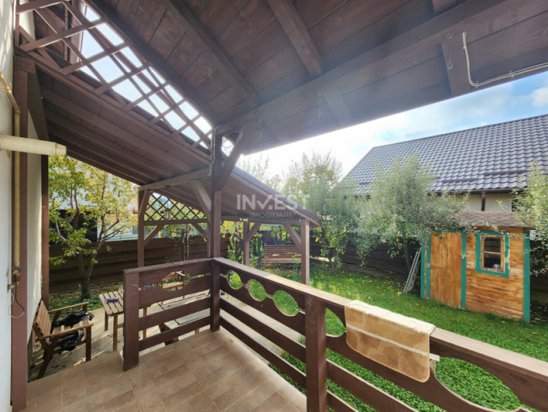 Casa 3 camere, 383mp teren, partial mobilata, utilata. Lunca Cetatuii-Astoria