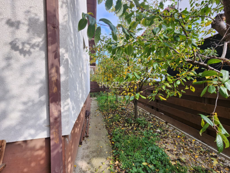 Casa 3 camere, 383mp teren, partial mobilata, utilata. Lunca Cetatuii-Astoria