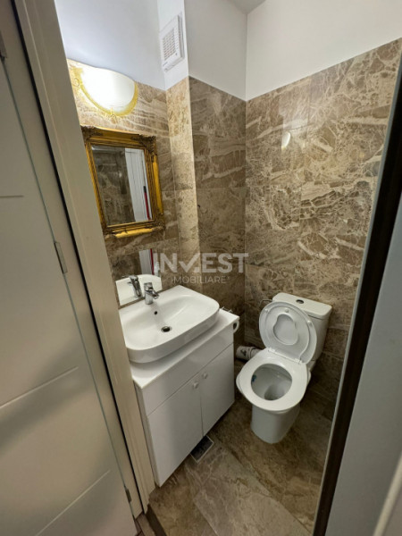 Apartament 3 camere de vânzare – bloc nou, etaj intermediar