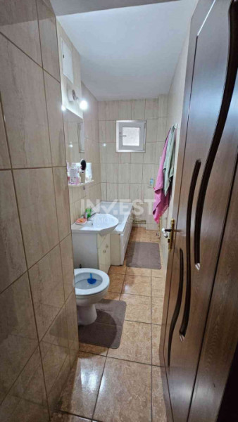 APARTAMENT DE VANZARE-3 CAMERE-PIATA VOIEVOZILOR