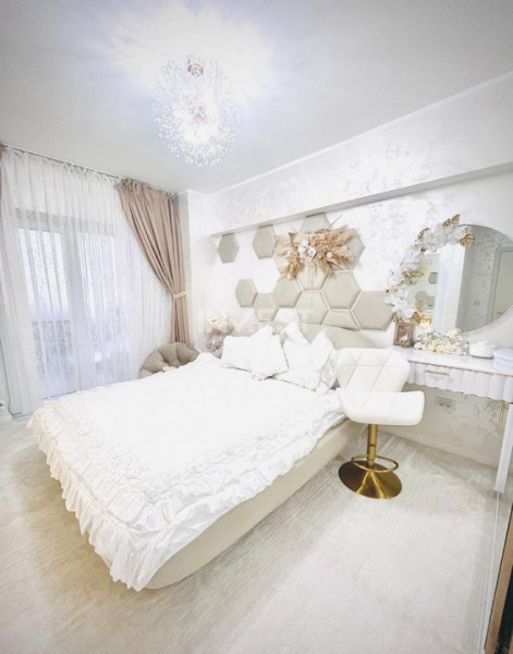 Apartament 3 camere- Bloc nou-etaj intermediar-zona Tatarasi