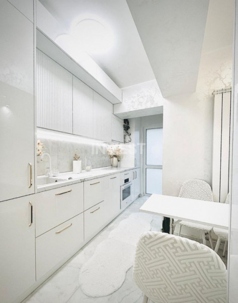 Apartament 3 camere- Bloc nou-etaj intermediar-zona Tatarasi