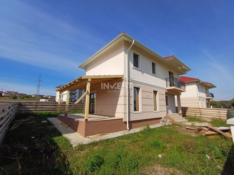 CASA INDIVIDUALA, 4 CAMERE, 2 BAI, COMISION 0%