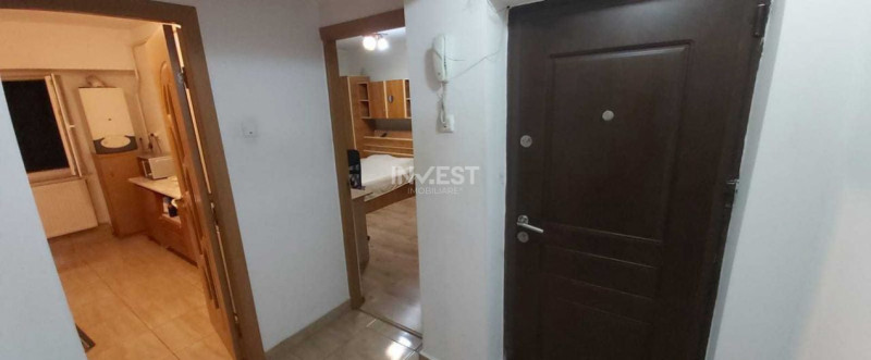 DE VANZARE-APARTAMENT 3 CAMERE-DACIA 