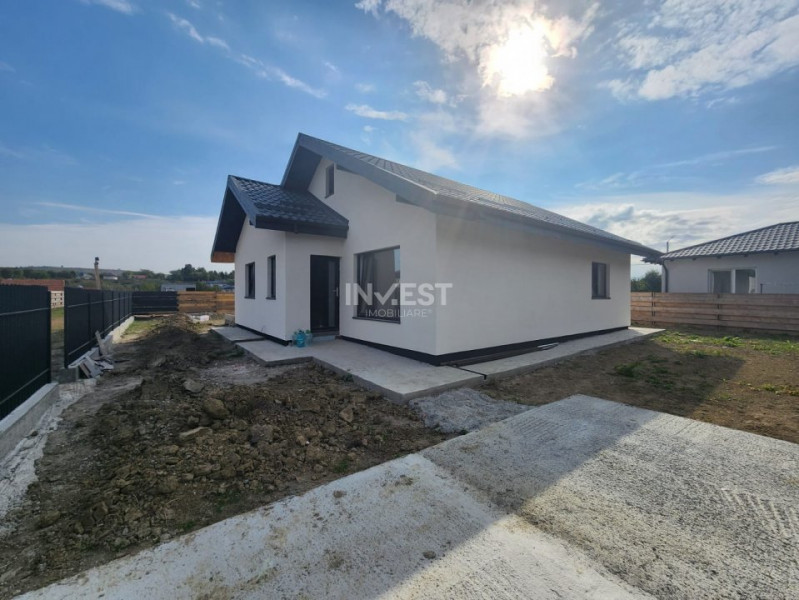 CASA INDIVIDUALA LUNCA CETATUII , 3 CAMERE SI 2 BAI , 500 MP TEREN 