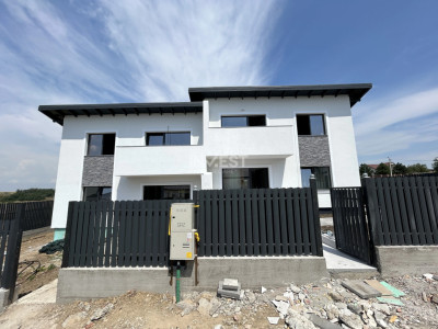 Casa de vanzare 3 camere, 2 bai. +45mp posibilitate Mansardare. Popas Pacurari