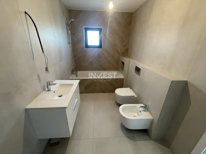 CASA PREMIUM INDIVIDUALA, 4 CAMERE, 2 BAI, BECI 20MP , IASI