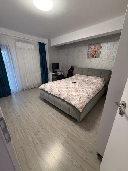 APARTAMENT CU 2 CAMERE, DECOMANDAT, ETAJ 1 