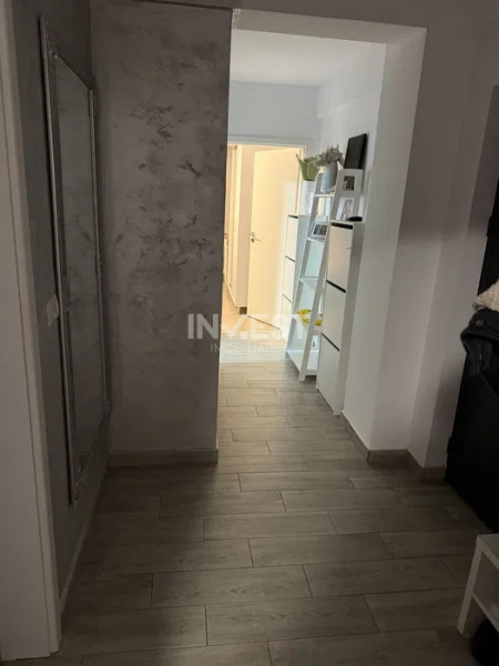 APARTAMENT CU 2 CAMERE, DECOMANDAT, ETAJ 1 