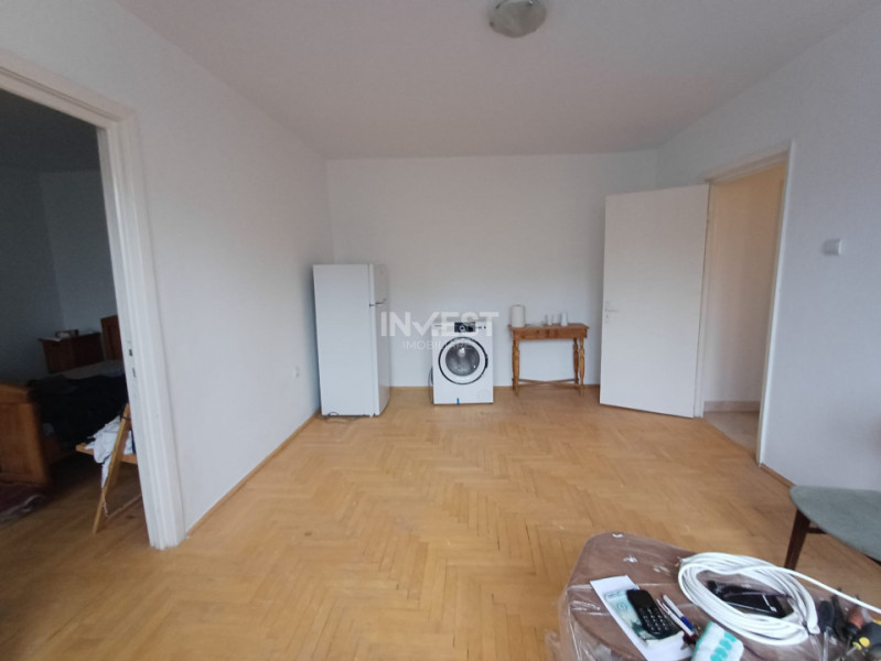 Apartament cu 2 camere-Etaj intermediar-Tudor Vladimirescu