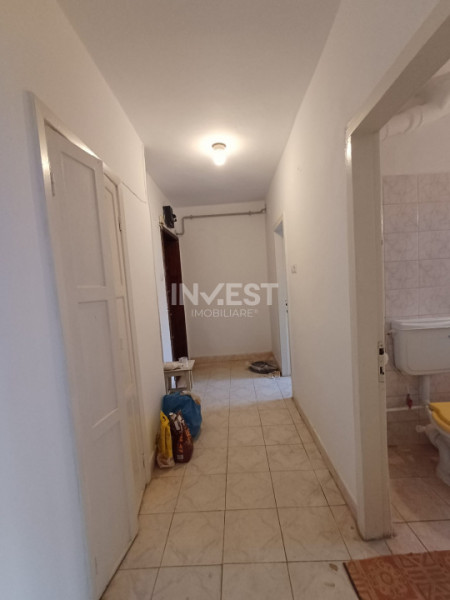 Apartament cu 2 camere-Etaj intermediar-Tudor Vladimirescu