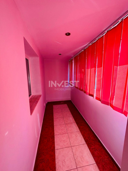 DE VANZARE-APARTAMENT 3 CAMERE-VALEA LUPULUI