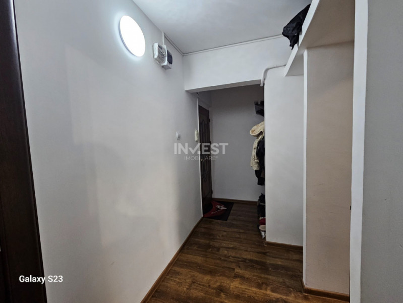 DE VANZARE-APARTAMENT 2 CAMERE-DACIA ZIMBRU